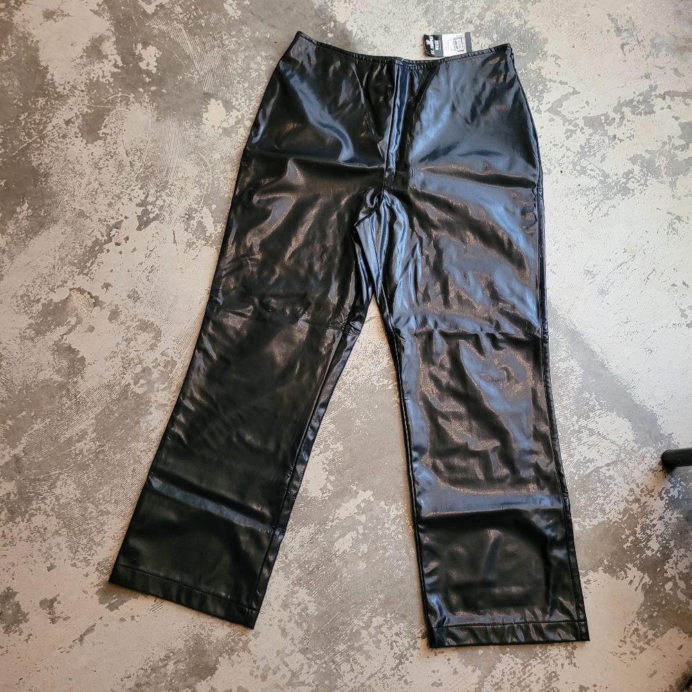 St. Tropez Faux Leather Pants SZ US 8